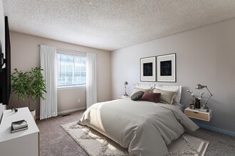 Hickory Lake in Antioch, TN - Foto de edificio - Building Photo