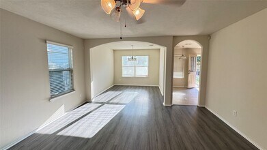 914 Crestmont Trail Dr in Missouri City, TX - Building Photo - Building Photo