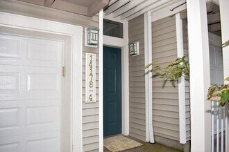 14178 SW Barrows Rd in Portland, OR - Building Photo - Building Photo