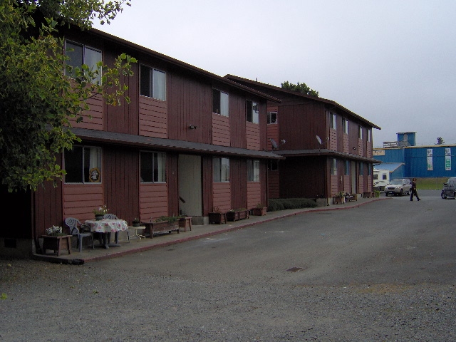 549 Fern Ave in Brookings, OR - Building Photo