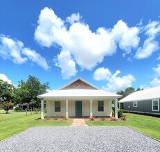 12592 Dakota St in Elberta, AL - Building Photo - Building Photo
