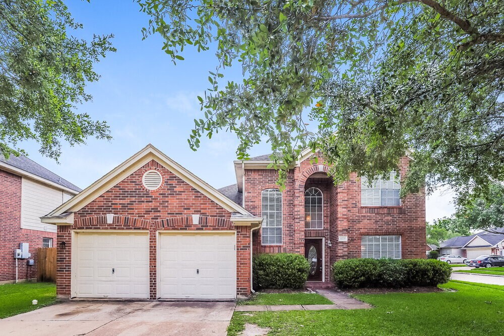 4223 Pathway Ct in Fresno, TX - Building Photo