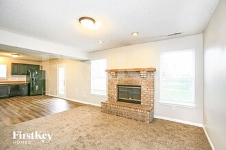 10746 Sterling Apple Dr in Indianapolis, IN - Building Photo - Building Photo
