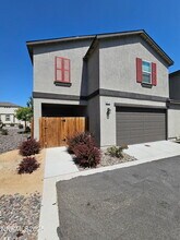 9774 Silver Dollar Ln in Reno, NV - Building Photo - Building Photo