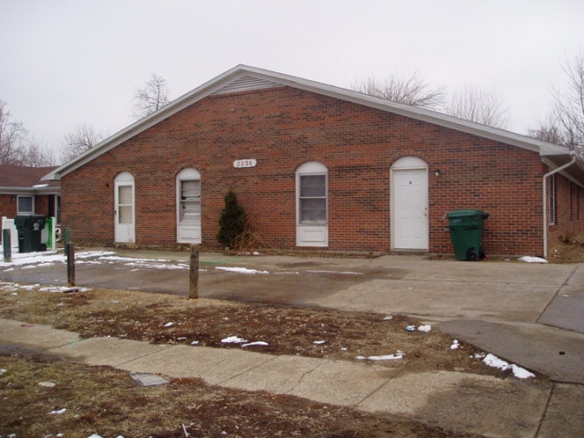 2206 McFarland Ave in Owensboro, KY - Building Photo