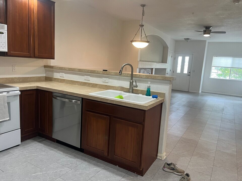 5002 Northern Lights Dr in Fort Collins, CO - Building Photo
