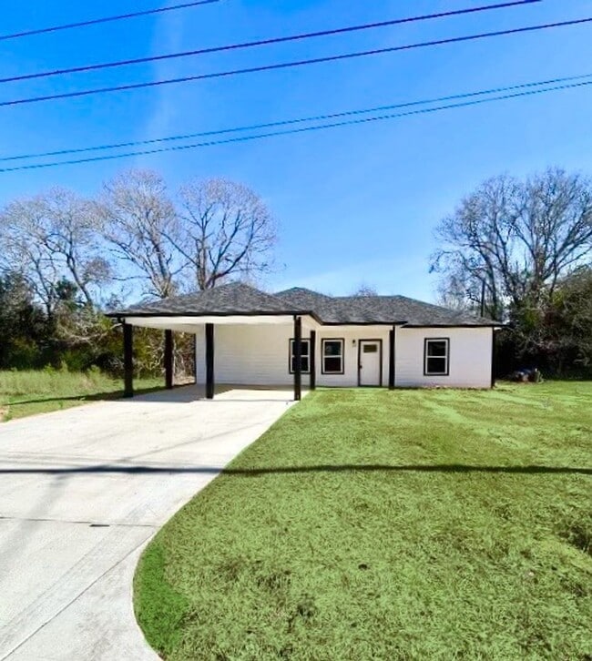 property at 164 Lake Rd