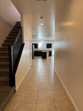 123 Volans Ave in Las Vegas, NV - Building Photo - Building Photo