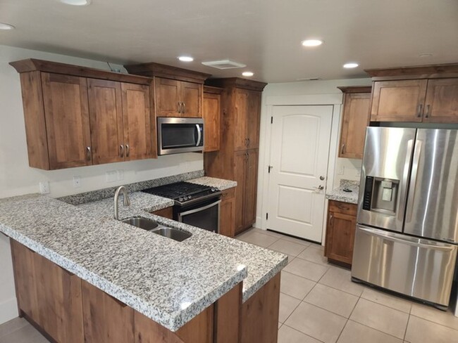 13587 Hillclimb Ln in Hideout, UT - Building Photo - Building Photo