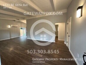 4533 NE 66th Ave in Portland, OR - Building Photo - Building Photo