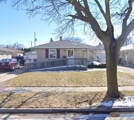2517 W Halsey Ave