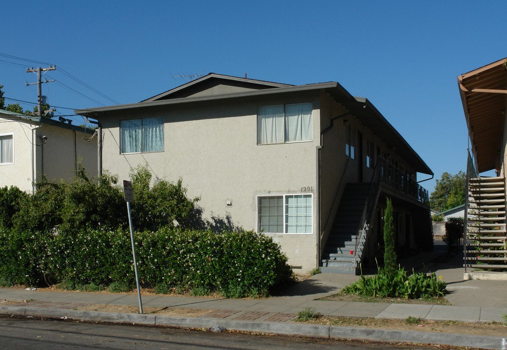 1291 Plum St in San Jose, CA - Building Photo