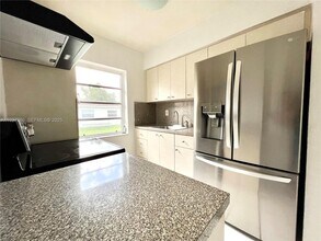 6228 Taylor St in Hollywood, FL - Building Photo - Building Photo