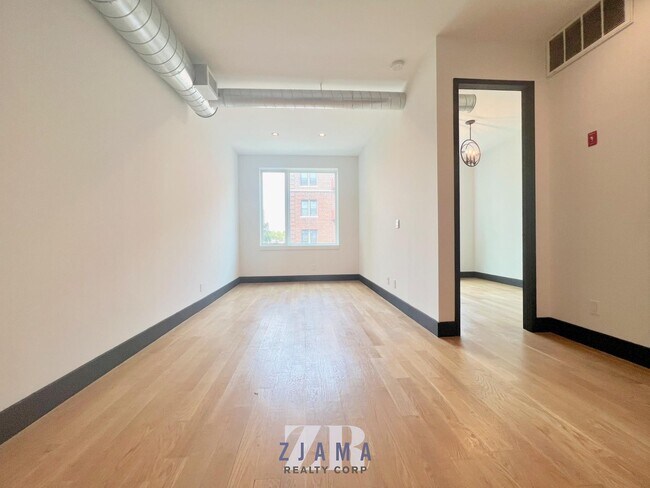244 Hawthorne St in Brooklyn, NY - Building Photo - Building Photo