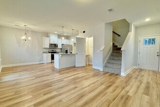 754 Grayson Ave in Hinesville, GA - Building Photo - Building Photo