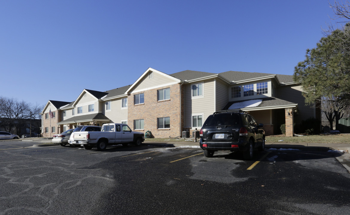 Riverfront Residences in Wichita, KS - Building Photo