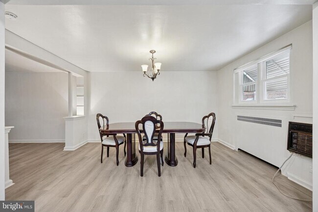 255 Sherbrook Blvd in Upper Darby Township, PA - Foto de edificio - Building Photo