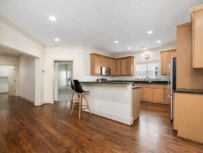 2416 Chesterfield Ave in Charlotte, NC - Building Photo - Building Photo