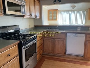 914 Buena Vista Ave in Farmington, NM - Building Photo - Building Photo