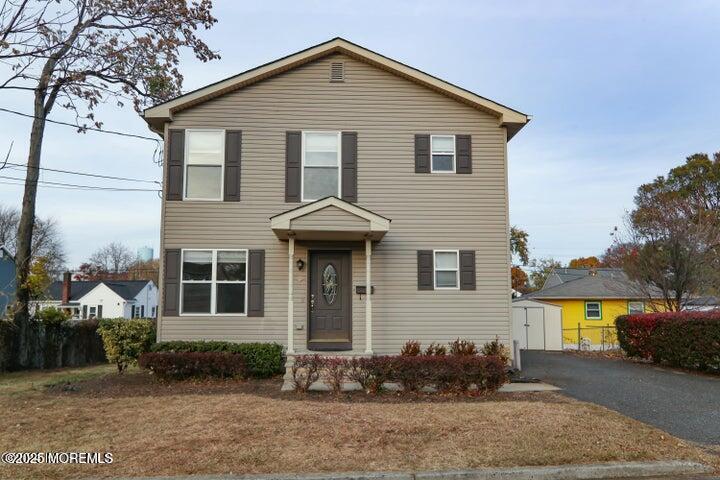 424 Hawthorne St in Keyport, NJ - Building Photo