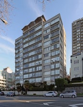 Surfside in Vancouver, BC - Building Photo - Building Photo