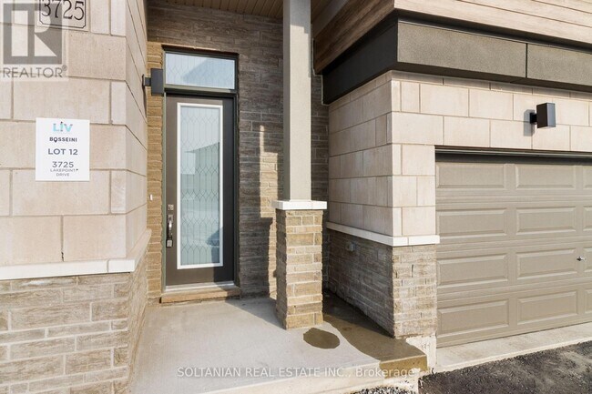 3725 Lakepoint Dr in Orillia, ON - Building Photo - Building Photo