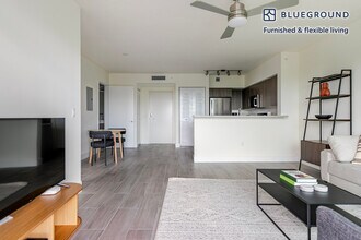 1000 NW 7th St in Miami, FL - Building Photo - Building Photo
