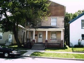 621 W Marion St Apartamentos