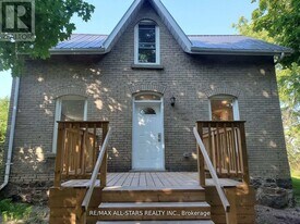 55 Rainbow Ridge Rd in Kawartha Lakes, ON - Building Photo