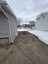 3452 Kalurah St NE in Canton, OH - Building Photo - Building Photo