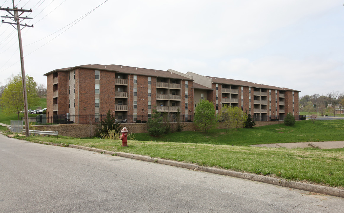 Mt. Carmel Place in Kansas City, KS - Building Photo