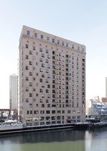 Fulton House in Chicago, IL - Foto de edificio - Building Photo