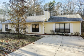 8428 Rittenhouse Cir in Charlotte, NC - Building Photo - Building Photo