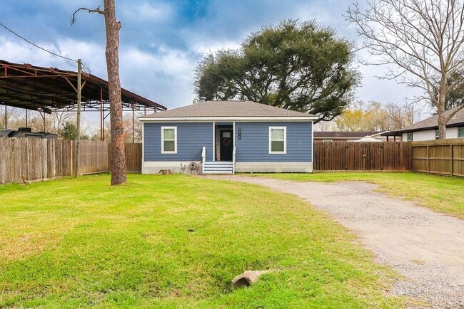 property at 5415 Avenue N