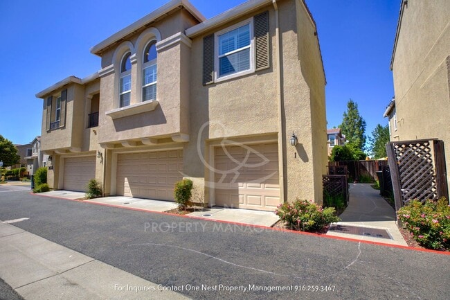 property at 2050 Sierra View Cir