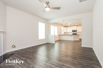 406 Ashborne Ln in Simpsonville, SC - Foto de edificio - Building Photo