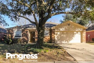 31164 N Head Dr in Spring, TX - Building Photo