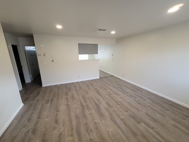 1016 W Atkins Ave, Unit C