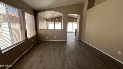 1690 E Countrywalk Ln in Chandler, AZ - Building Photo - Building Photo