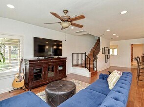 404 Brookhaven Trail in Austin, TX - Building Photo - Building Photo