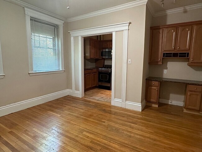property at 31 Queensberry St