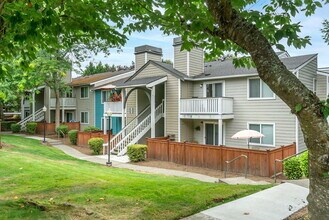 Canyon Pointe in Bothell, WA - Building Photo - Building Photo