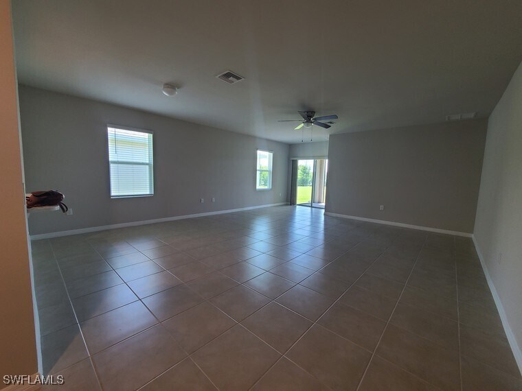 3153 Cozumel Ct in Cape Coral, FL - Building Photo