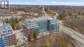 1635 Military Trail in Toronto, ON - Building Photo
