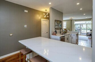 221 1st Ave NE in Minneapolis, MN - Building Photo - Building Photo