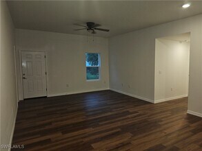 3835 Lora St in Ft. Myers, FL - Building Photo - Building Photo