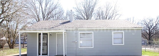 property at 1222 Canfield Ave