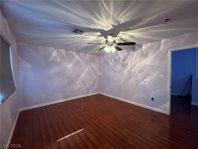 1709 N Shadow Mountain Pl in Las Vegas, NV - Building Photo - Building Photo