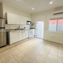 14XXX SW 181st Terrace in Miami, FL - Building Photo