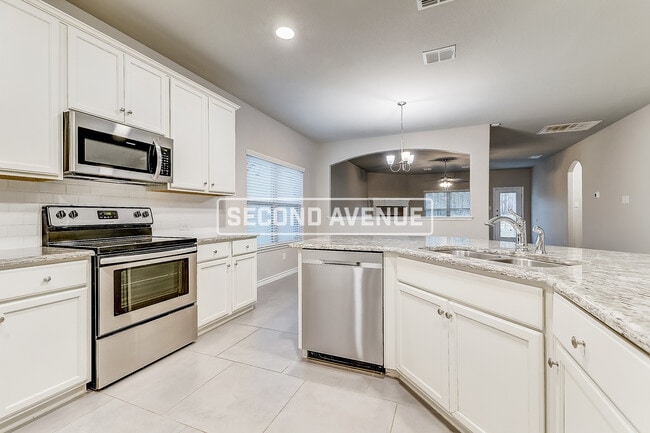 2109 Lorrie Ln in Weatherford, TX - Building Photo - Building Photo